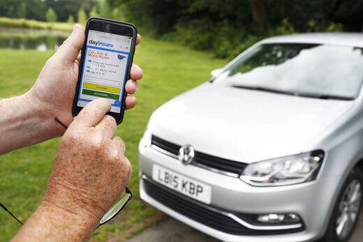 ביטוח רכב: השאלות שחשוב לשאול לפני חידוש הפוליסה ביטוח רכב: השאלות שחשוב לשאול לפני חידוש הפוליסה